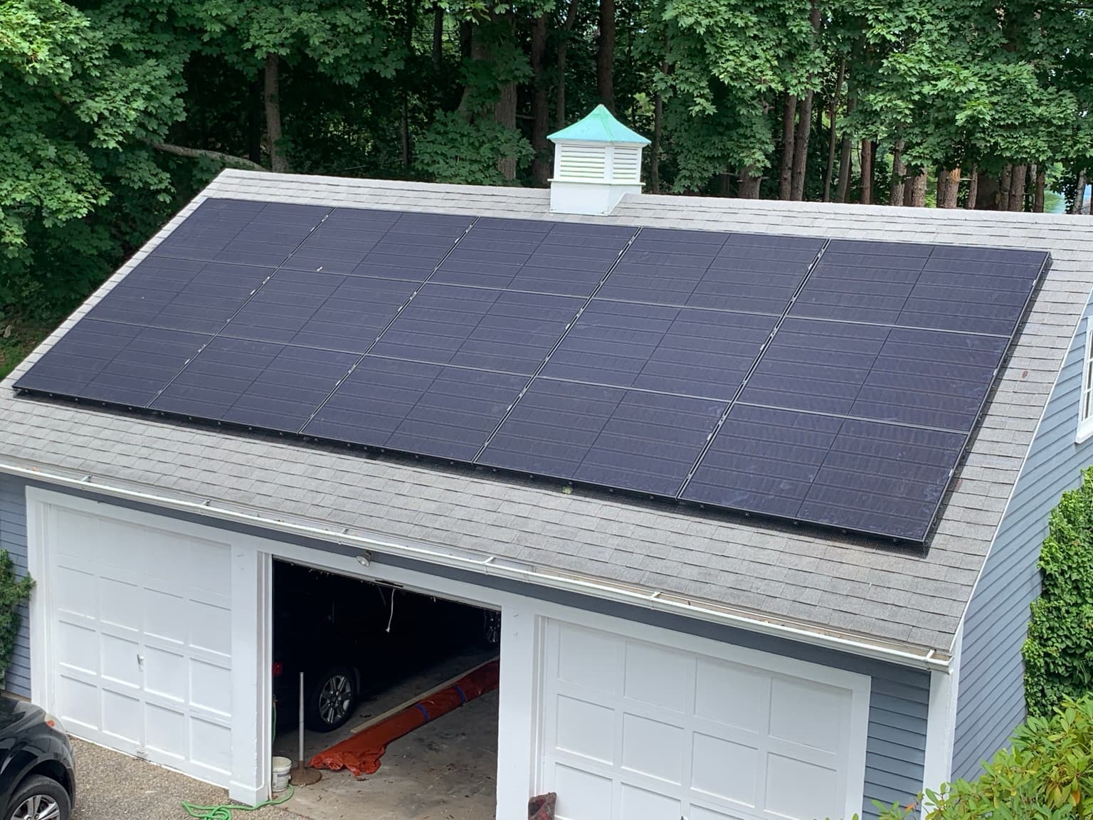 10.8 kW rooftop solar installation in Lincoln, MA by East Coast Solar